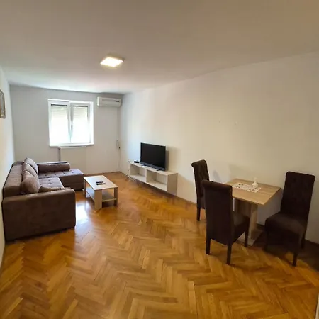 Apartmani Jasmin Novi Sad Exterior photo