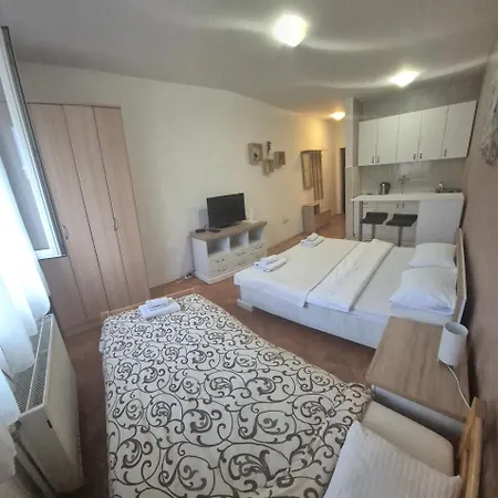 Apartmani Jasmin Novi Sad Exterior photo